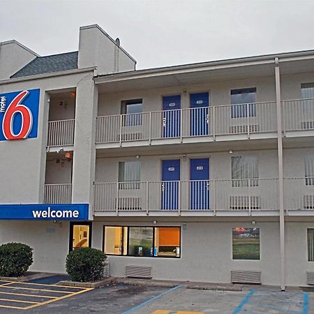 Days Inn By Wyndham Charleston Wv Dış mekan fotoğraf